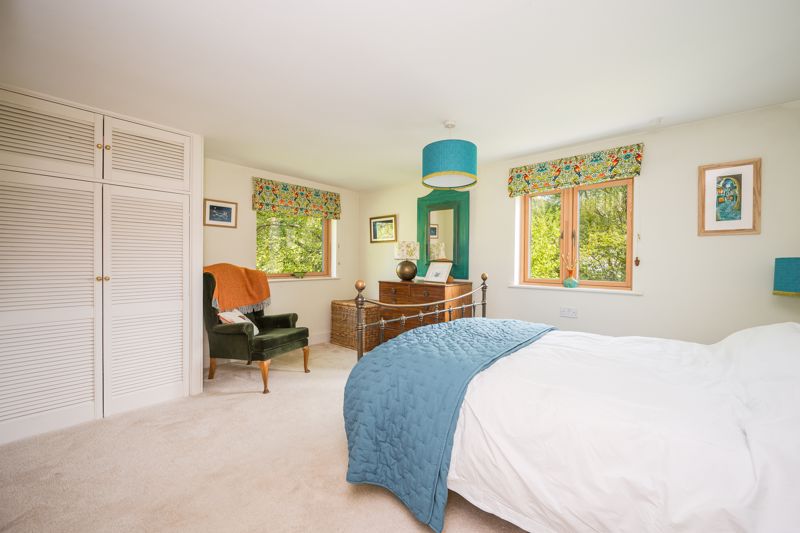 Bedroom- click for photo gallery